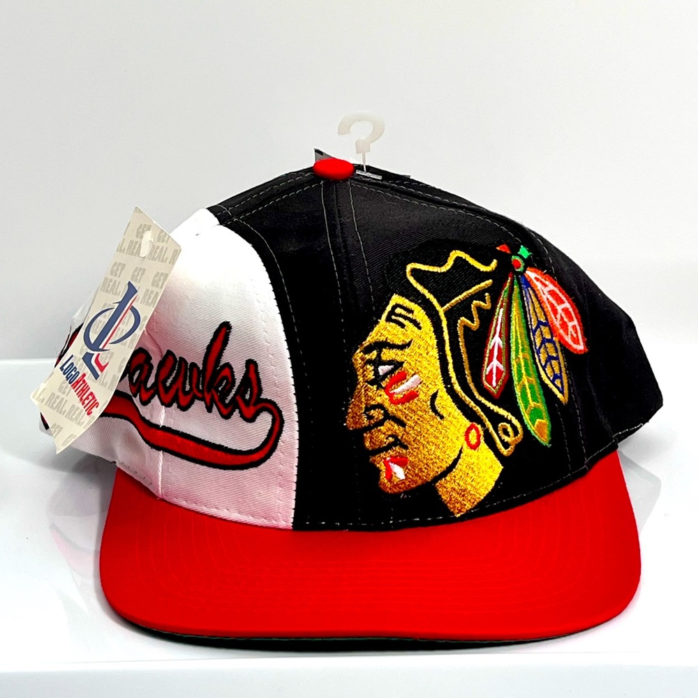 Rare Vintage Chicago Blackhawks Red/Black/White SnapBack Hat.